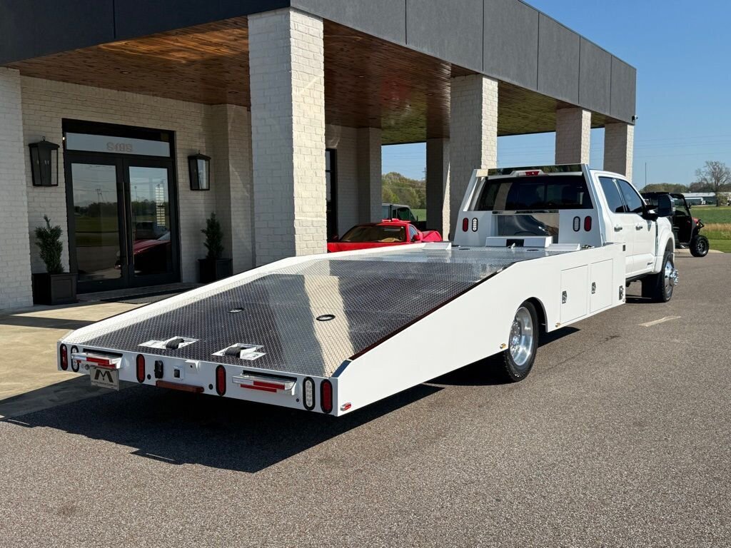 2024 Ford F-450 Super Duty Platinum DRW - Photo 8 - Martin, TN 38237