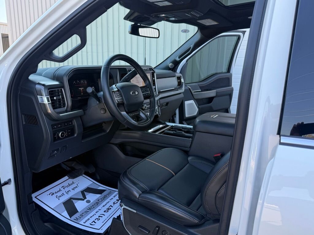 2024 Ford F-450 Super Duty Platinum DRW - Photo 40 - Martin, TN 38237