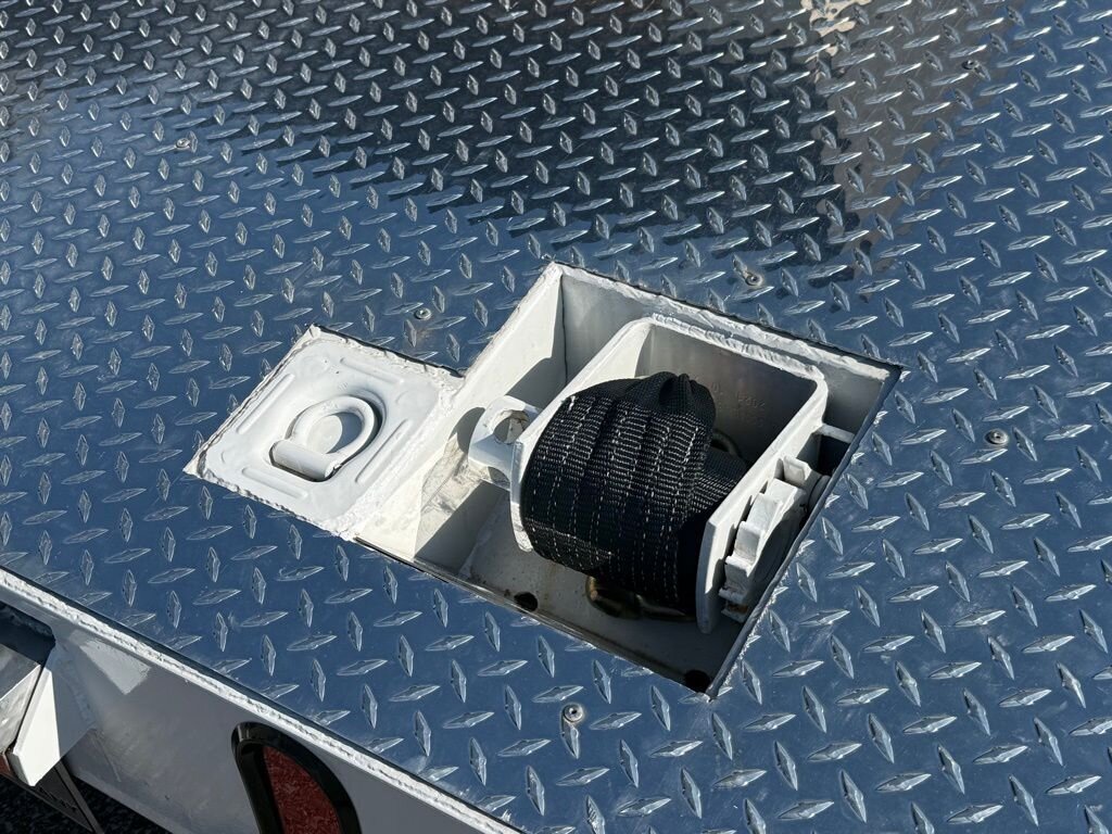 2024 Ford F-450 Super Duty Platinum DRW - Photo 14 - Martin, TN 38237