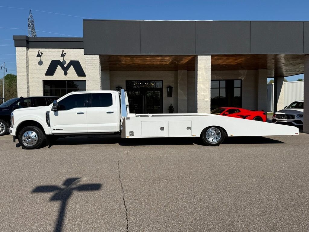 2024 Ford F-450 Super Duty Platinum DRW - Photo 33 - Martin, TN 38237