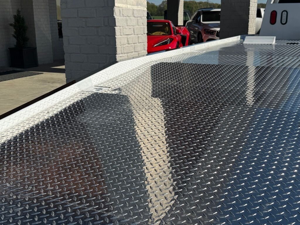 2024 Ford F-450 Super Duty Platinum DRW - Photo 15 - Martin, TN 38237