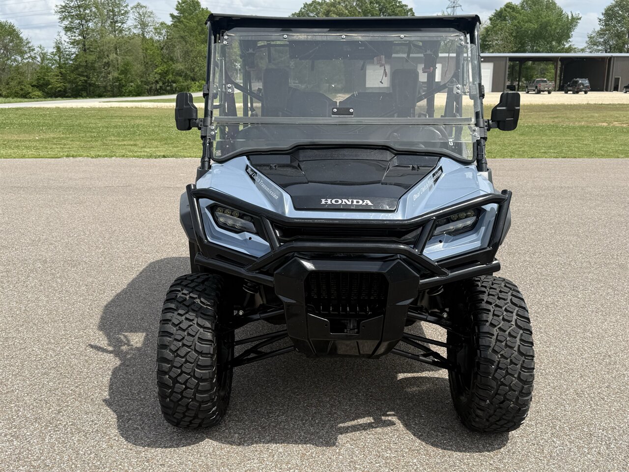 2024 Honda Pioneer 1000-5 Deluxe   - Photo 10 - Martin, TN 38237