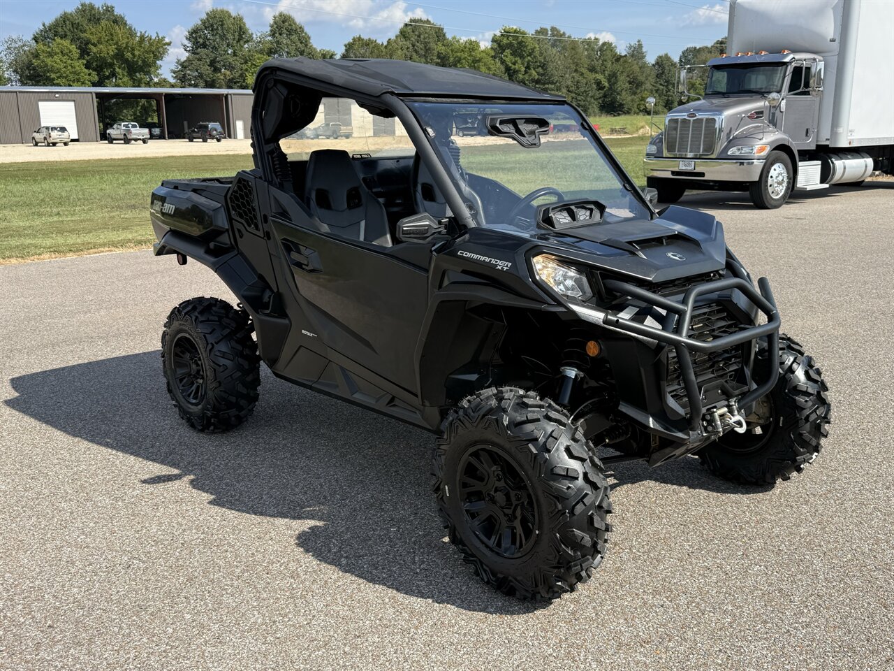 2021 Can-Am Commander XT 1000R - Photo 9 - Martin, TN 38237