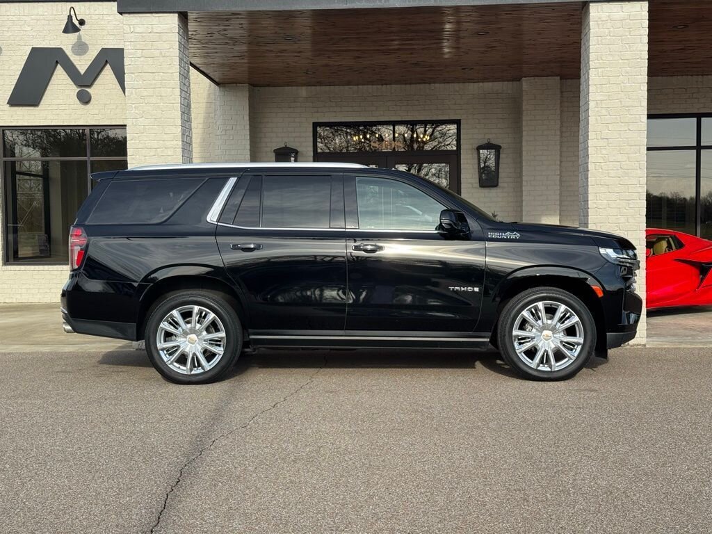 2023 Chevrolet Tahoe High Country   - Photo 16 - Martin, TN 38237