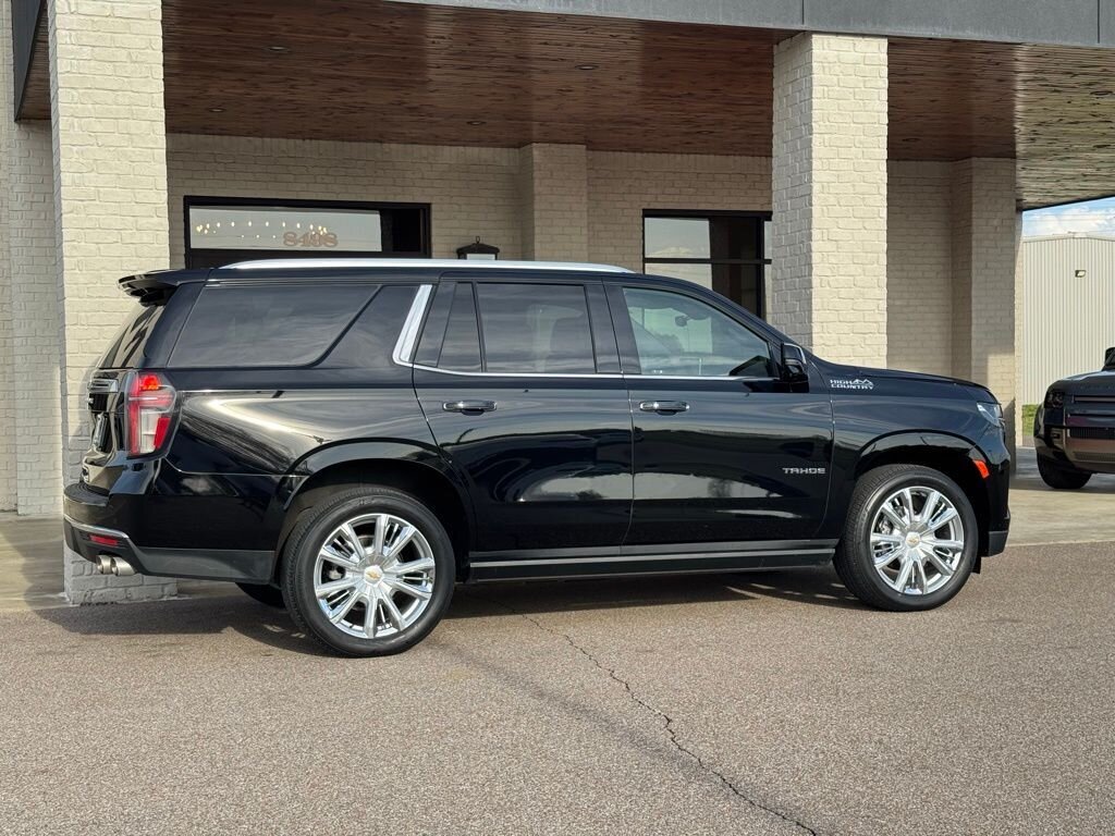 2023 Chevrolet Tahoe High Country   - Photo 15 - Martin, TN 38237