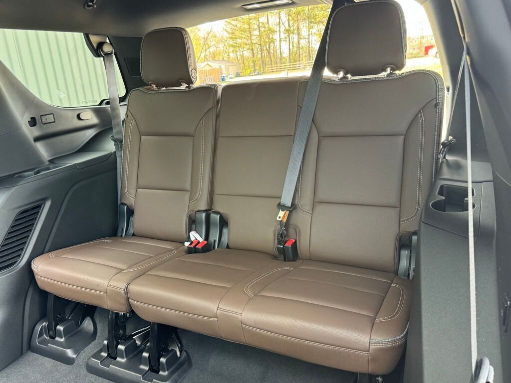 2023 Chevrolet Tahoe High Country   - Photo 41 - Martin, TN 38237