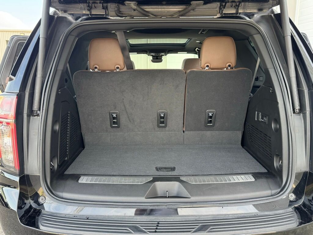 2023 Chevrolet Tahoe High Country   - Photo 42 - Martin, TN 38237