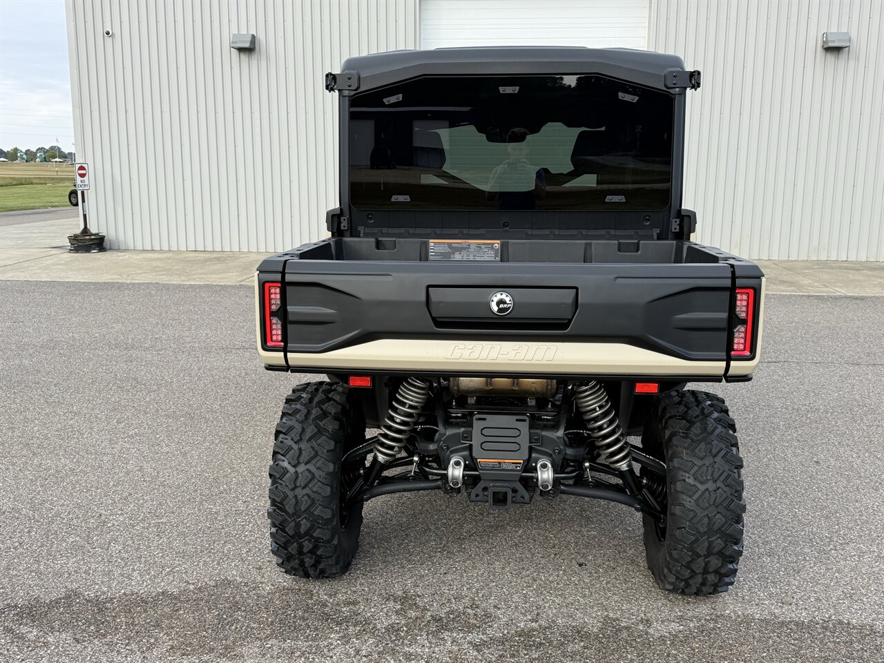 2026 Can-Am Defender MAX Limited HD11 - Photo 6 - Martin, TN 38237