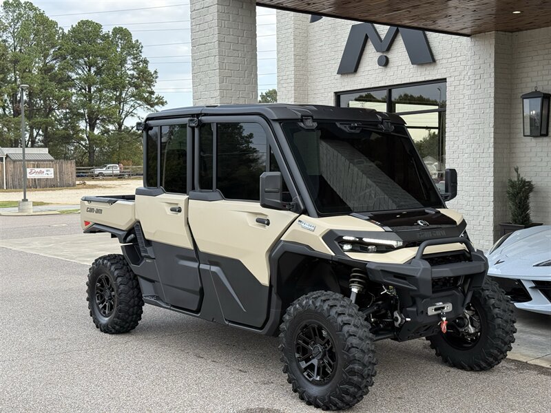 2026 Can-Am Defender MAX Limited HD11 - Photo 1 - Martin, TN 38237