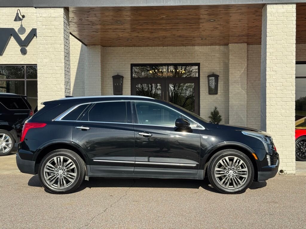 2017 Cadillac XT5 Premium Luxury   - Photo 14 - Martin, TN 38237