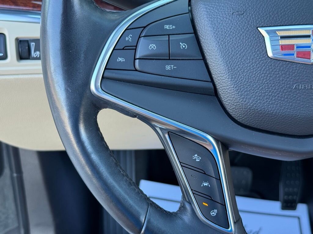 2017 Cadillac XT5 Premium Luxury   - Photo 23 - Martin, TN 38237