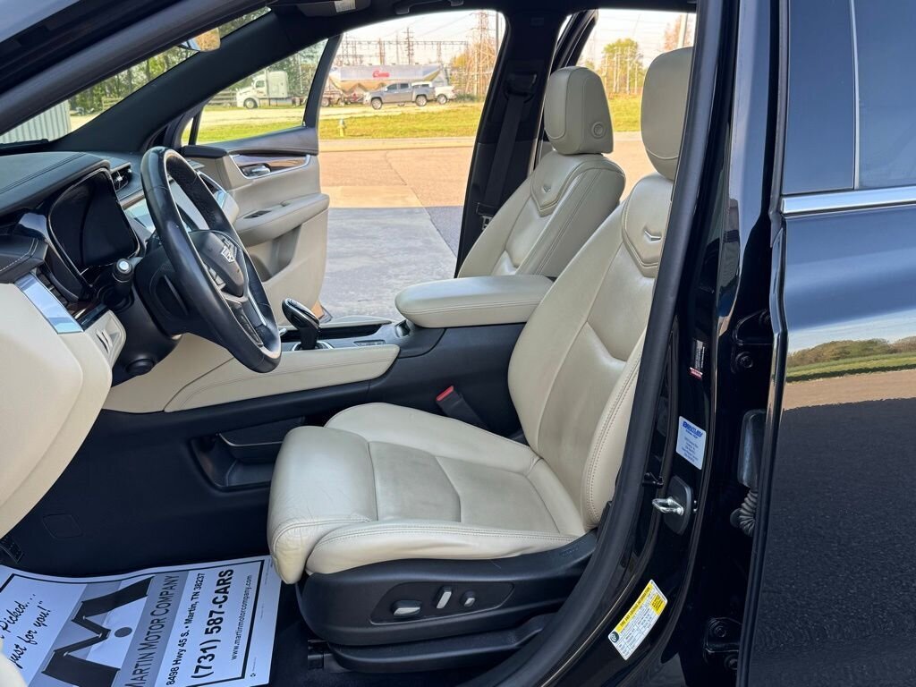 2017 Cadillac XT5 Premium Luxury   - Photo 31 - Martin, TN 38237