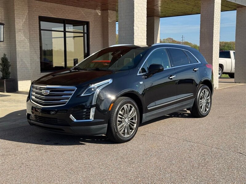 2017 Cadillac XT5 Premium Luxury   - Photo 3 - Martin, TN 38237