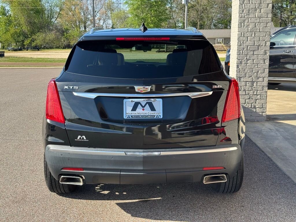 2017 Cadillac XT5 Premium Luxury   - Photo 10 - Martin, TN 38237
