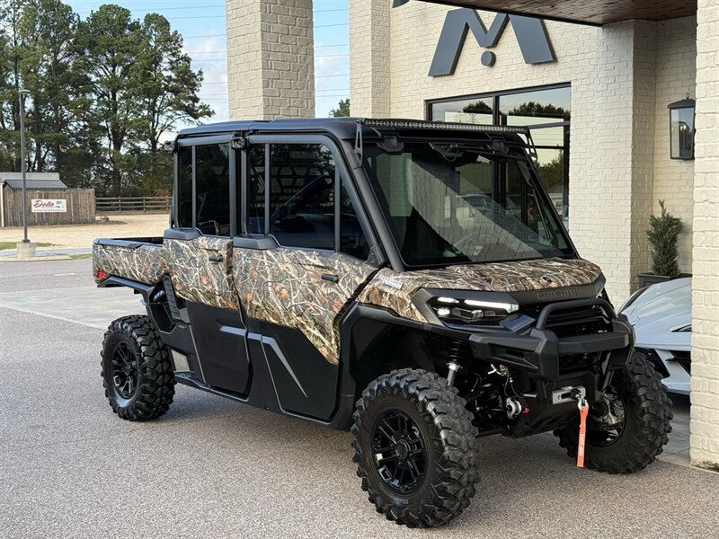 2026 Can-Am Defender MAX Limited HD11  