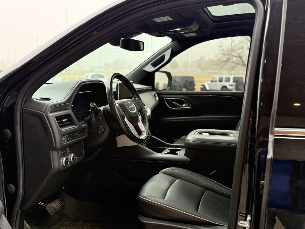 2022 GMC Yukon SLT - Photo 49 - Martin, TN 38237