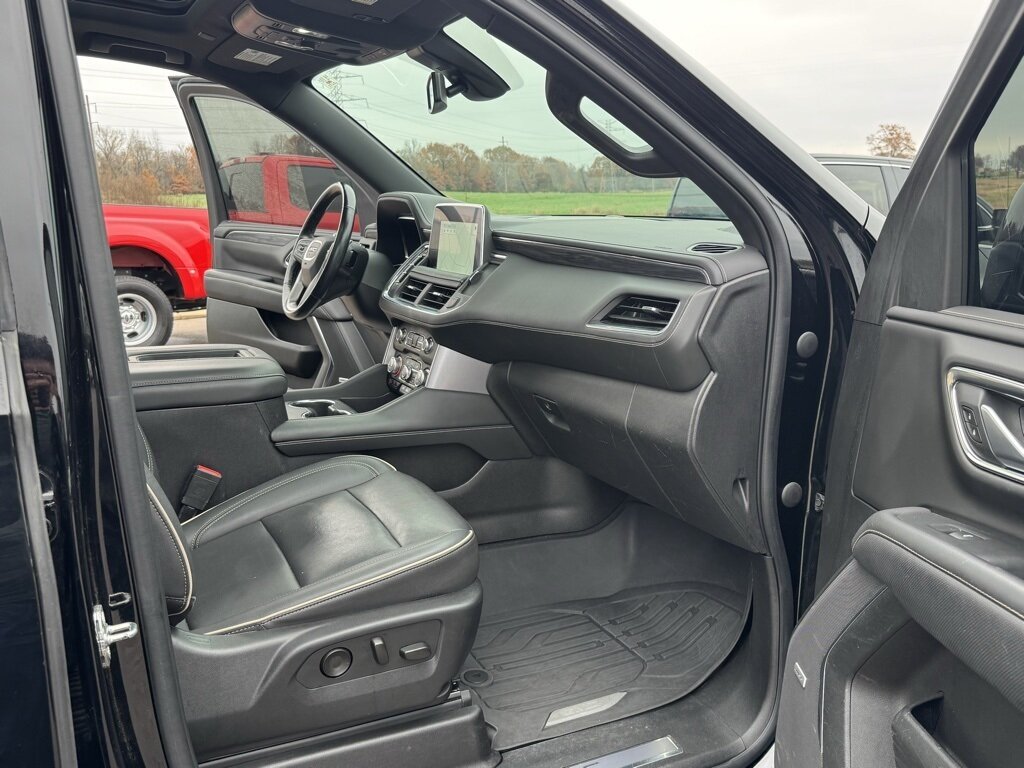 2022 GMC Yukon SLT - Photo 45 - Martin, TN 38237