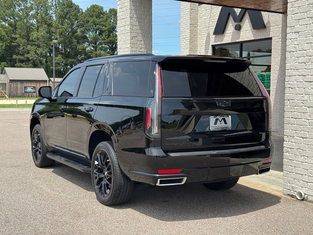 2023 Cadillac Escalade Premium Luxury   - Photo 11 - Martin, TN 38237