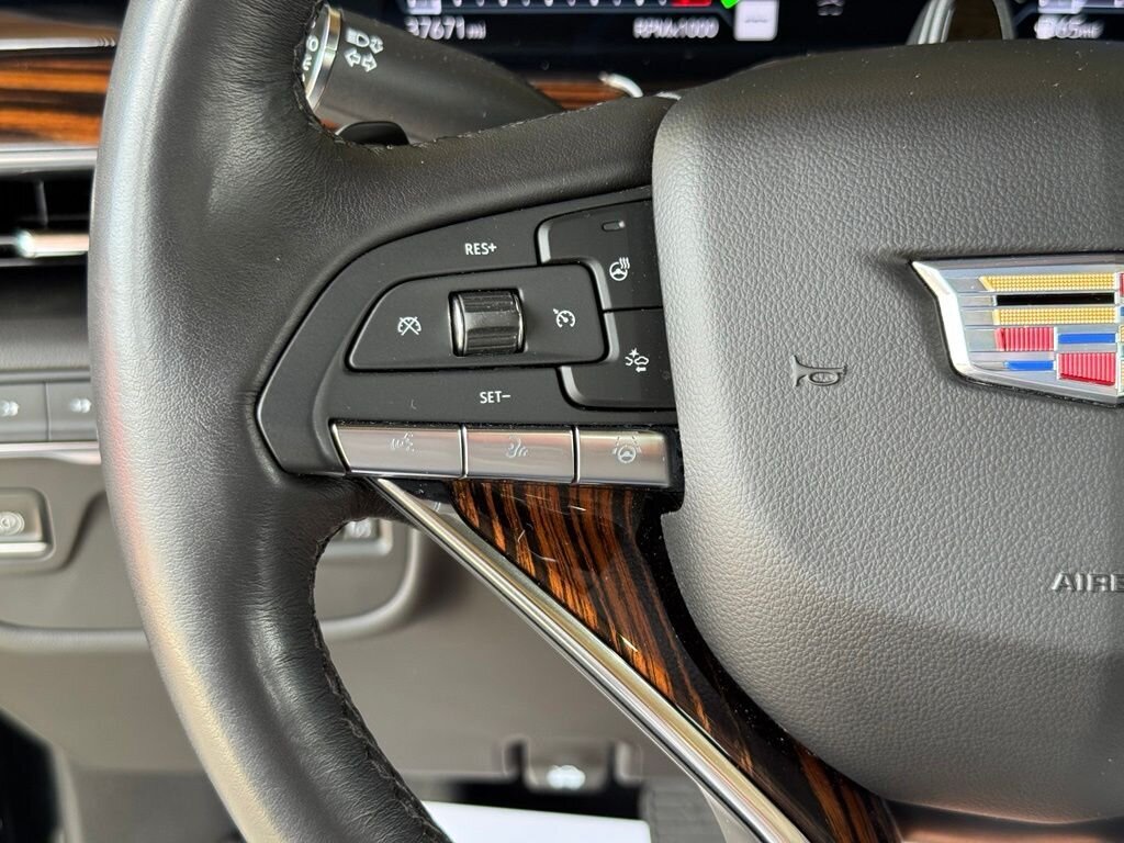 2023 Cadillac Escalade Premium Luxury   - Photo 26 - Martin, TN 38237