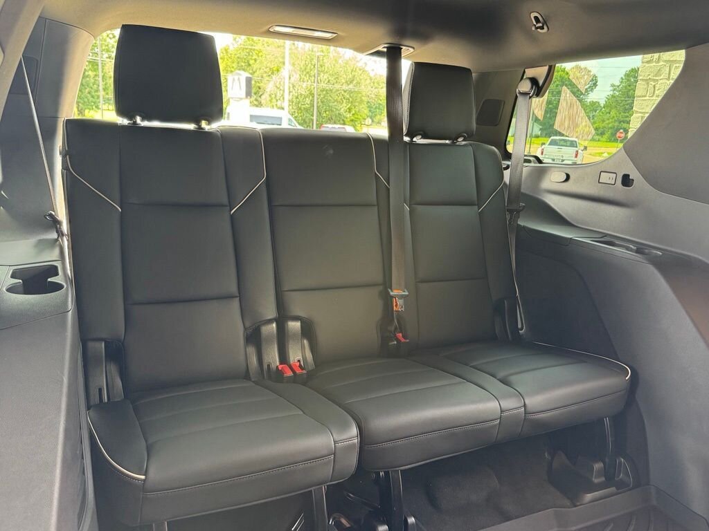 2023 Cadillac Escalade Premium Luxury   - Photo 43 - Martin, TN 38237