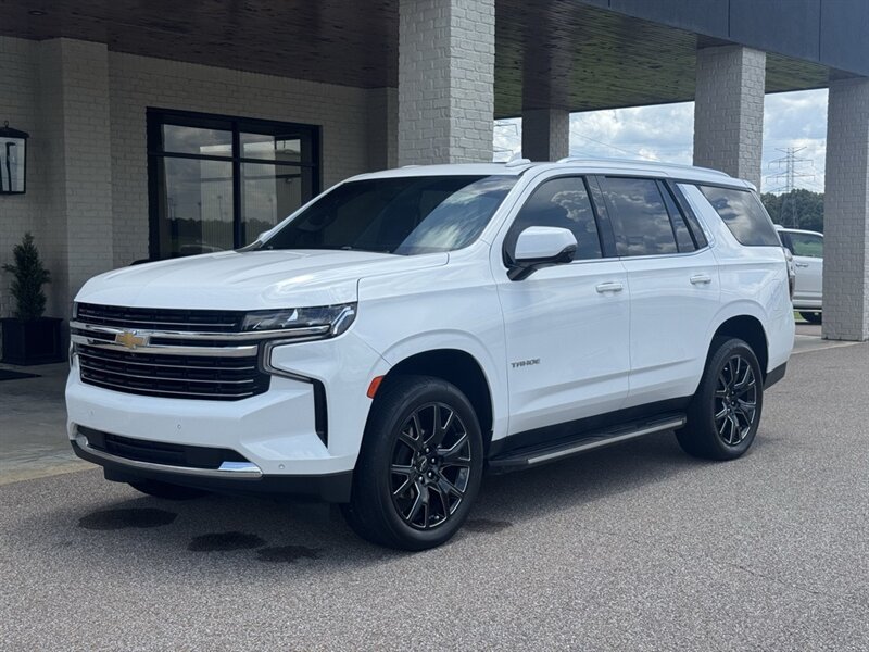 2023 Chevrolet Tahoe LT - Photo 3 - Martin, TN 38237