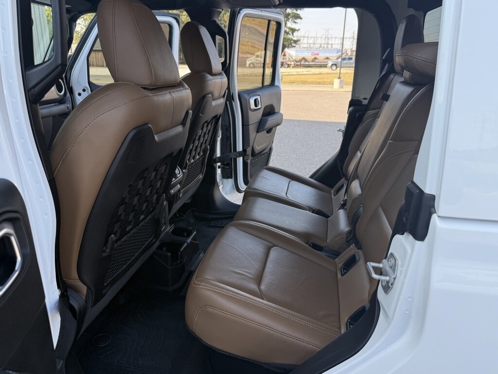 2020 Jeep Gladiator Rubicon photo 35