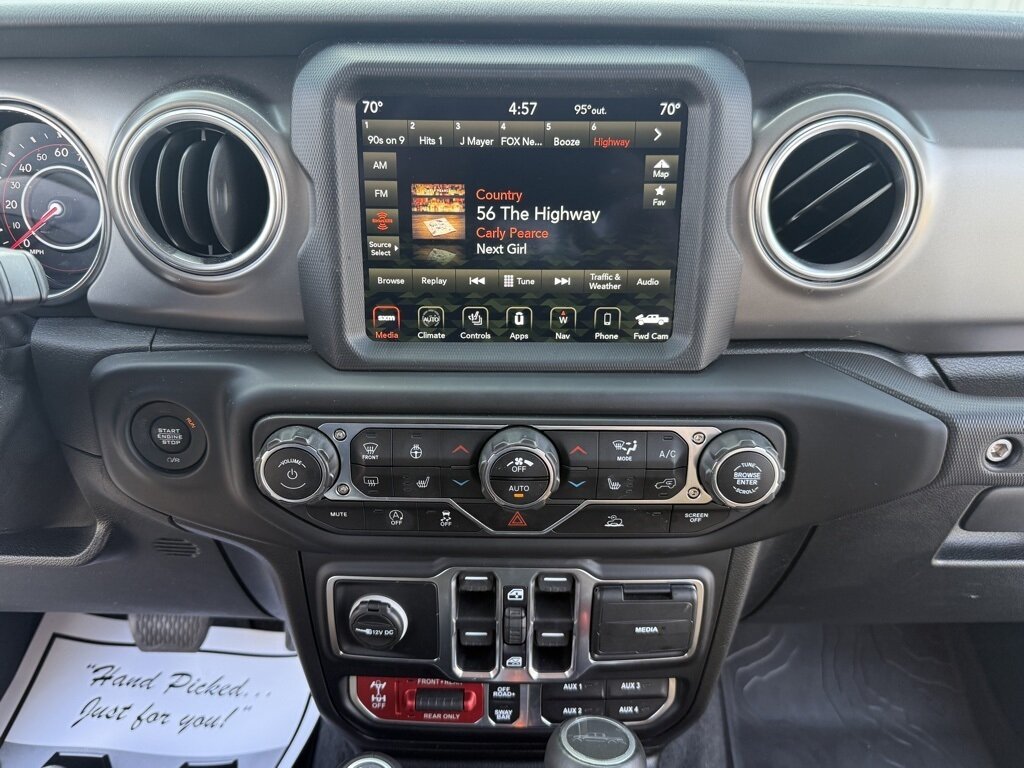 2020 Jeep Gladiator Rubicon photo 26