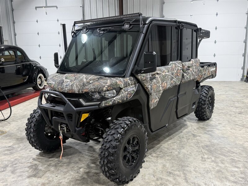 2024 Can-Am Defender MAX Limited HD10   - Photo 3 - Martin, TN 38237