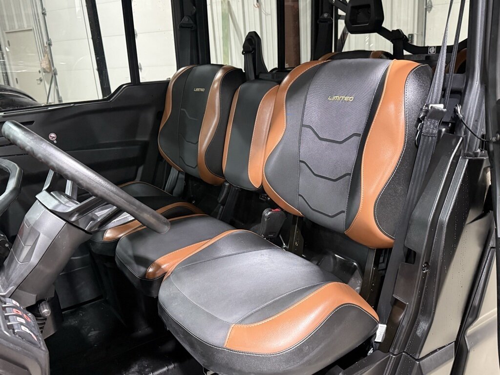 2024 Can-Am Defender MAX Limited HD10   - Photo 11 - Martin, TN 38237