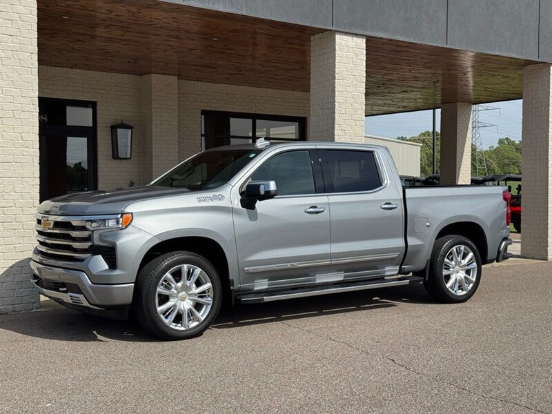2024 Chevrolet Silverado 1500 High Country   - Photo 4 - Martin, TN 38237