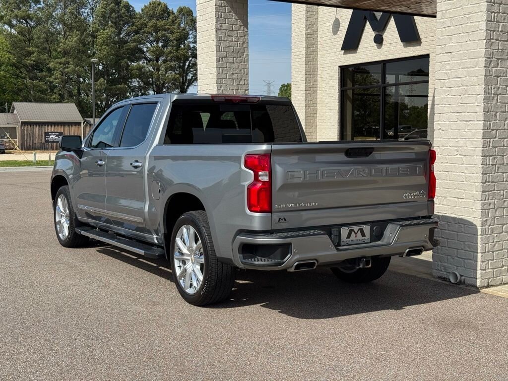 2024 Chevrolet Silverado 1500 High Country   - Photo 11 - Martin, TN 38237