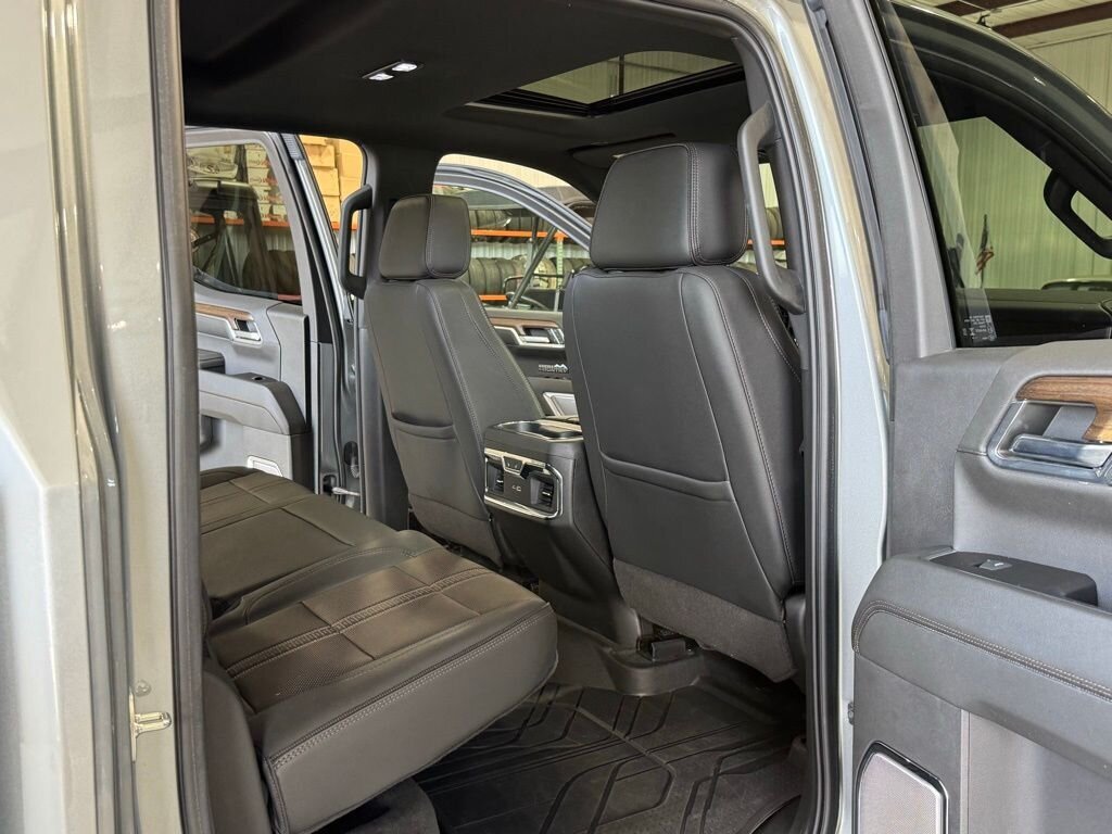 2024 Chevrolet Silverado 1500 High Country   - Photo 42 - Martin, TN 38237