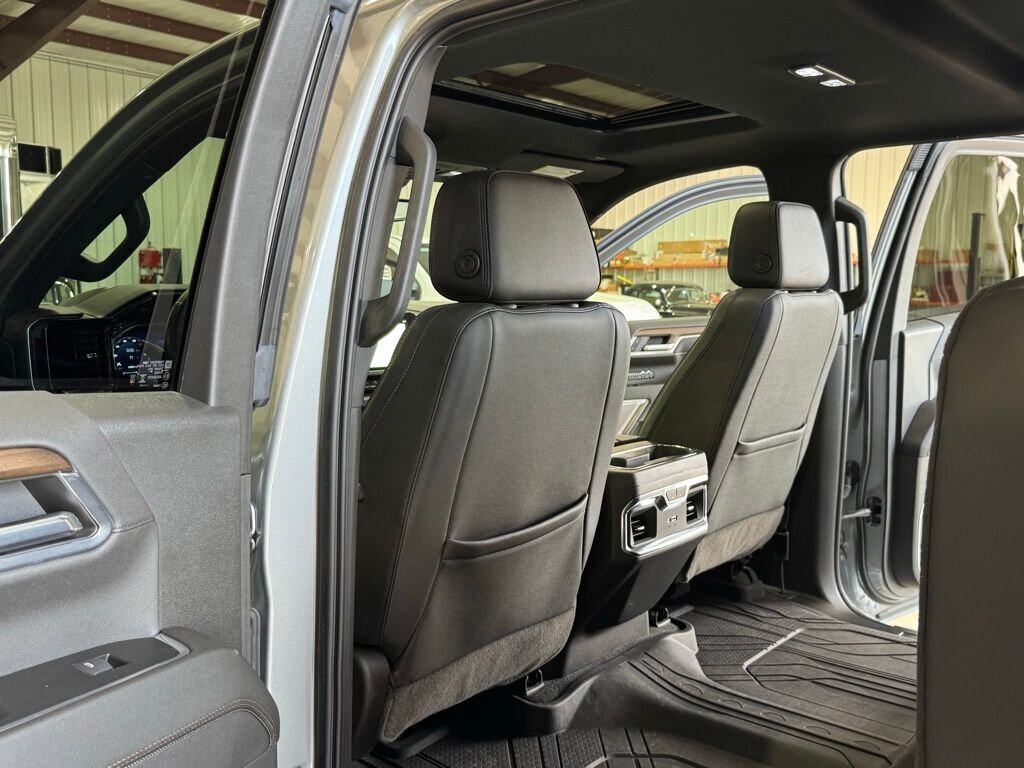 2024 Chevrolet Silverado 1500 High Country   - Photo 39 - Martin, TN 38237