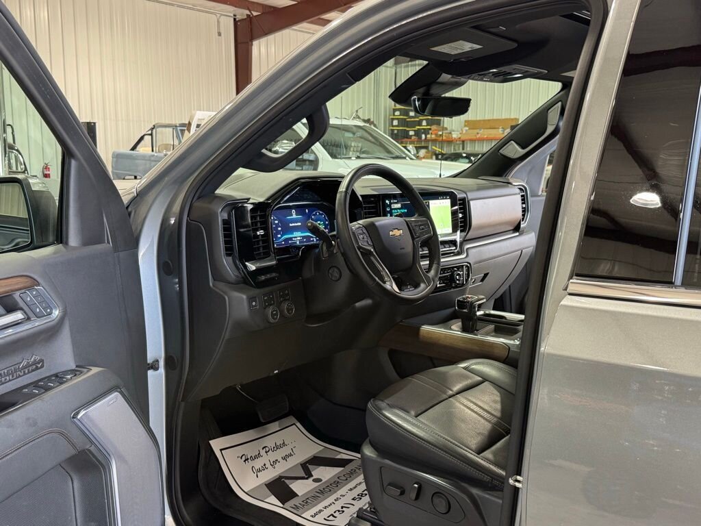 2024 Chevrolet Silverado 1500 High Country   - Photo 24 - Martin, TN 38237