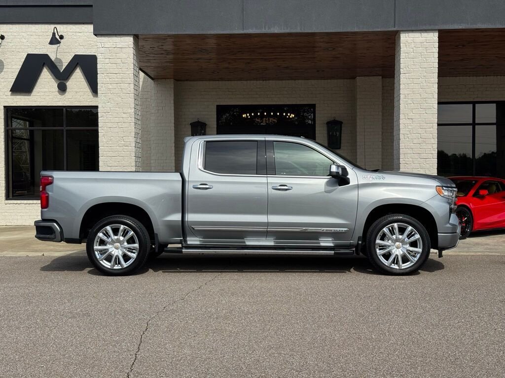 2024 Chevrolet Silverado 1500 High Country   - Photo 17 - Martin, TN 38237
