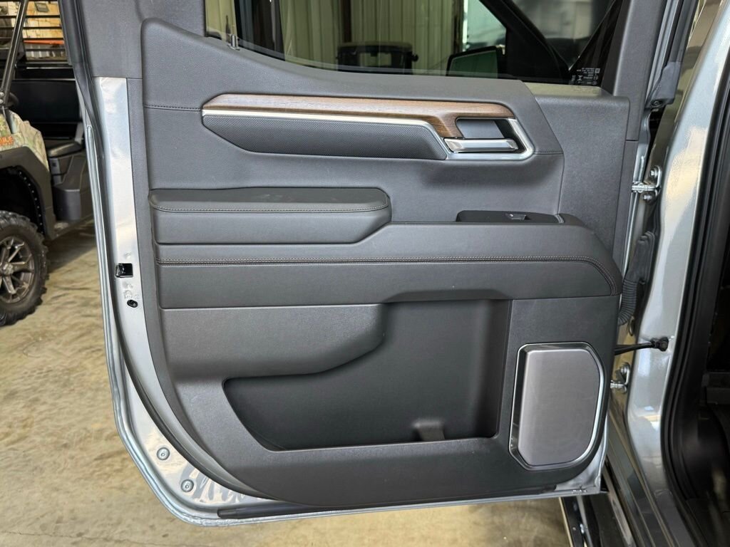 2024 Chevrolet Silverado 1500 High Country   - Photo 41 - Martin, TN 38237