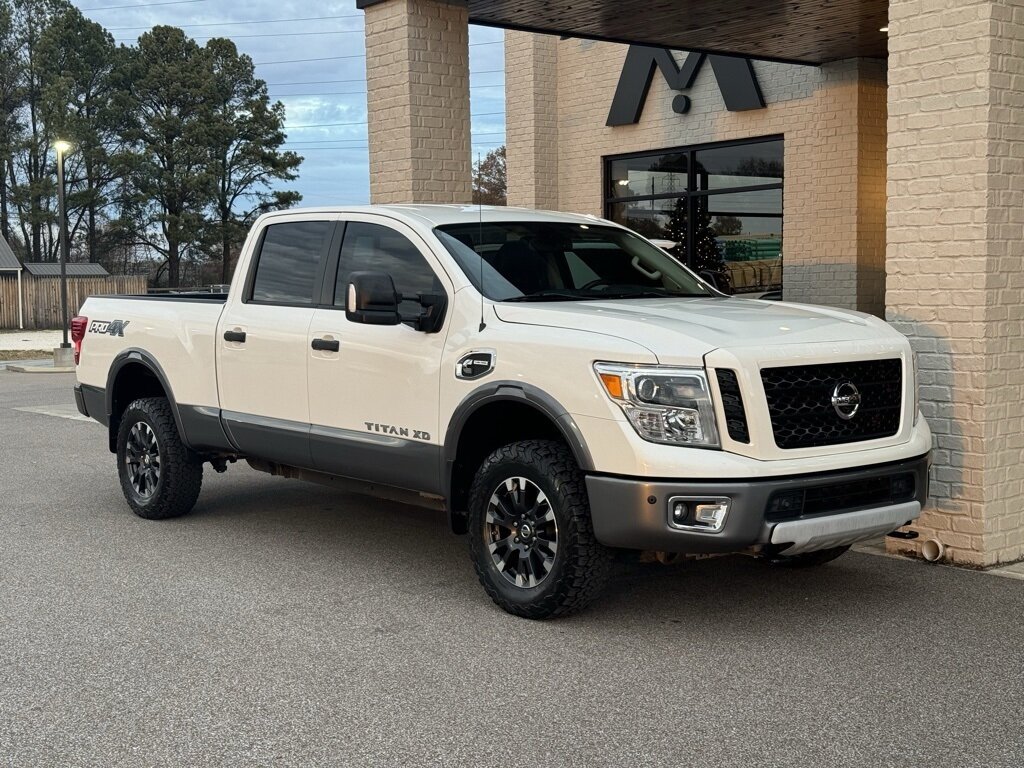 2018 Nissan Titan XD PRO-4X   - Photo 19 - Martin, TN 38237