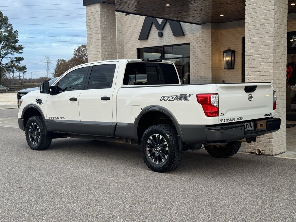 2018 Nissan Titan XD PRO-4X   - Photo 10 - Martin, TN 38237