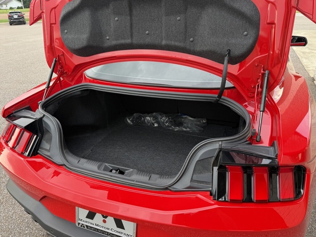 2024 Ford Mustang GT Premium - Photo 36 - Martin, TN 38237