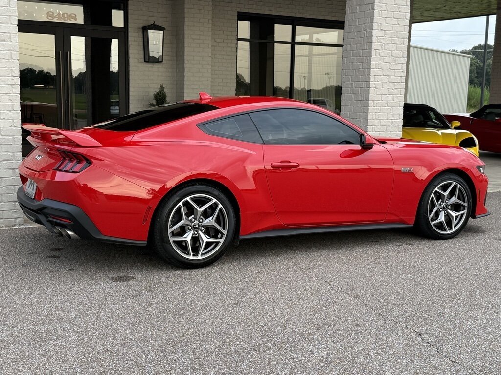 2024 Ford Mustang GT Premium - Photo 6 - Martin, TN 38237