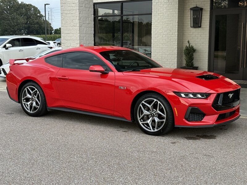 2024 Ford Mustang GT Premium - Photo 3 - Martin, TN 38237