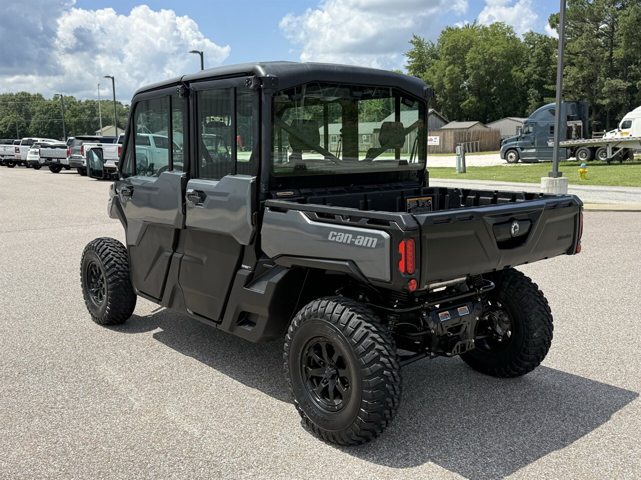 2024 Can-Am Defender MAX Limited HD10 - Photo 5 - Martin, TN 38237