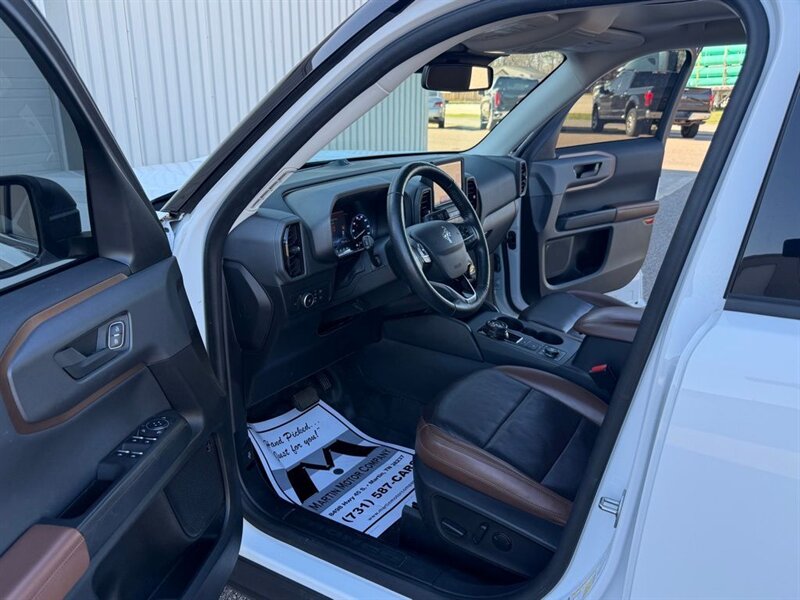 2021 Ford Bronco Sport Badlands   - Photo 2 - Martin, TN 38237
