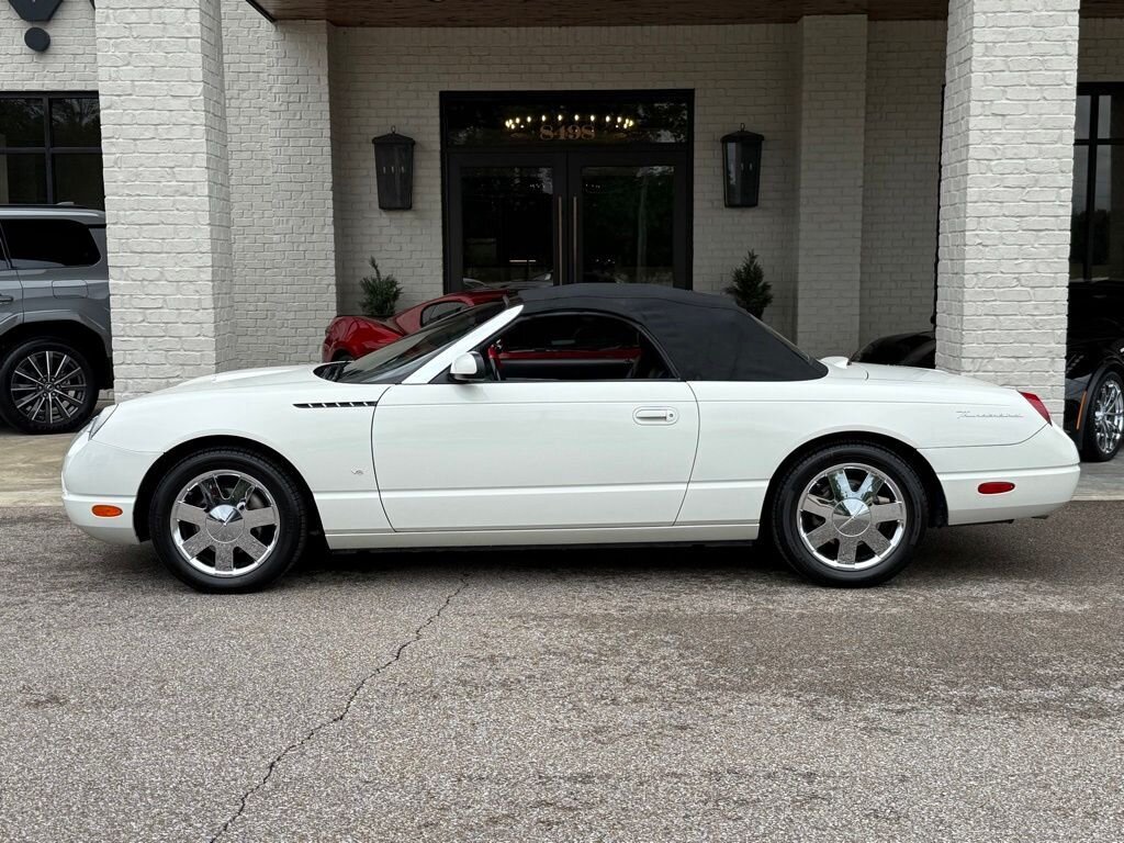 2003 Ford Thunderbird   - Photo 22 - Martin, TN 38237