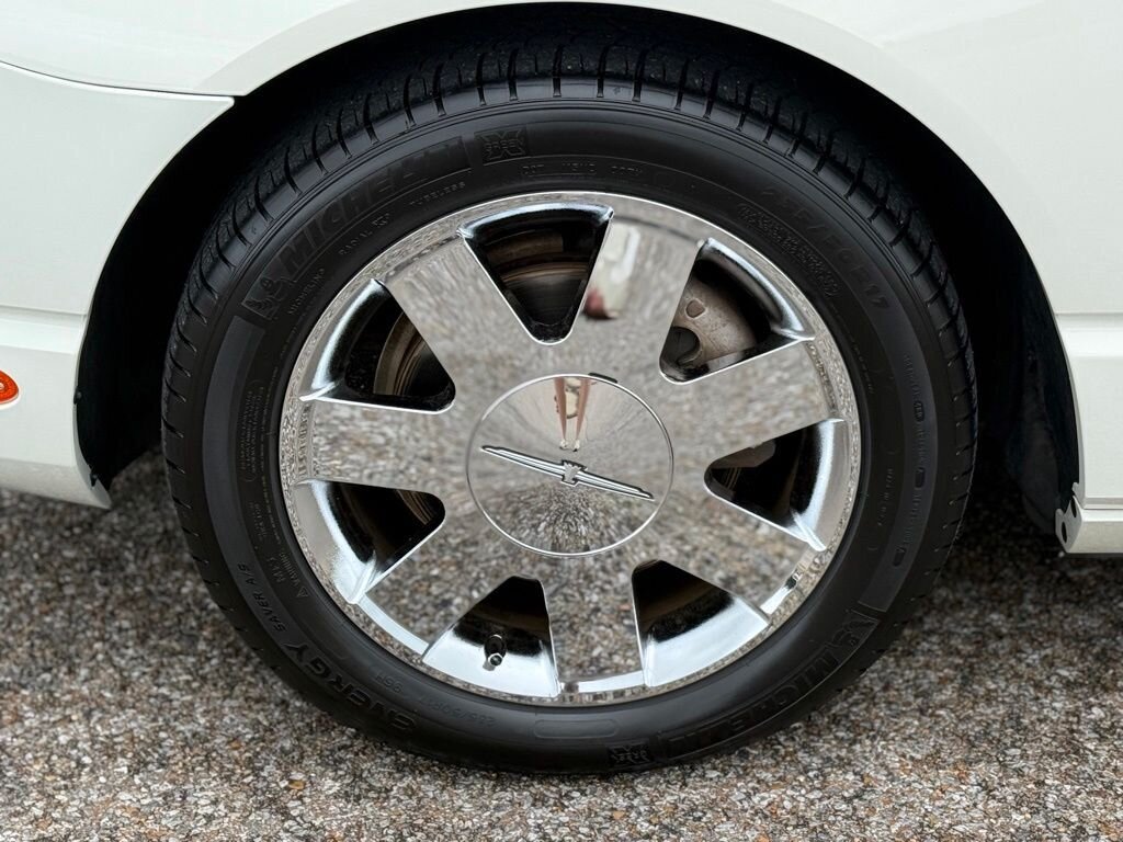 2003 Ford Thunderbird   - Photo 19 - Martin, TN 38237