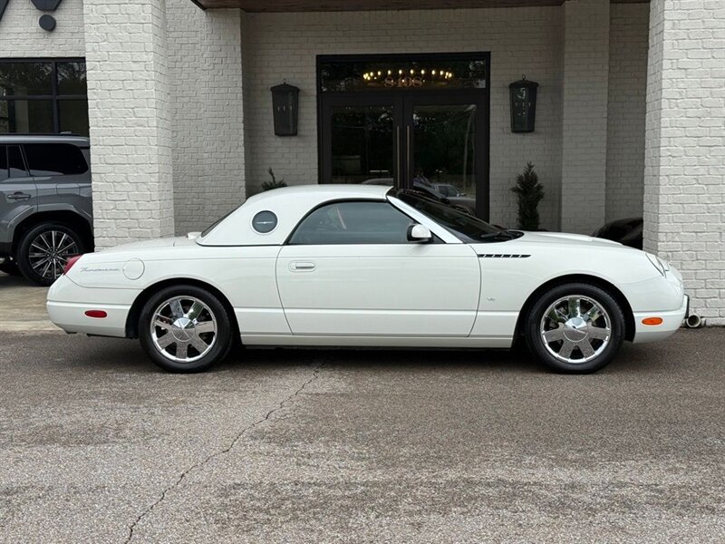 2003 Ford Thunderbird   - Photo 4 - Martin, TN 38237