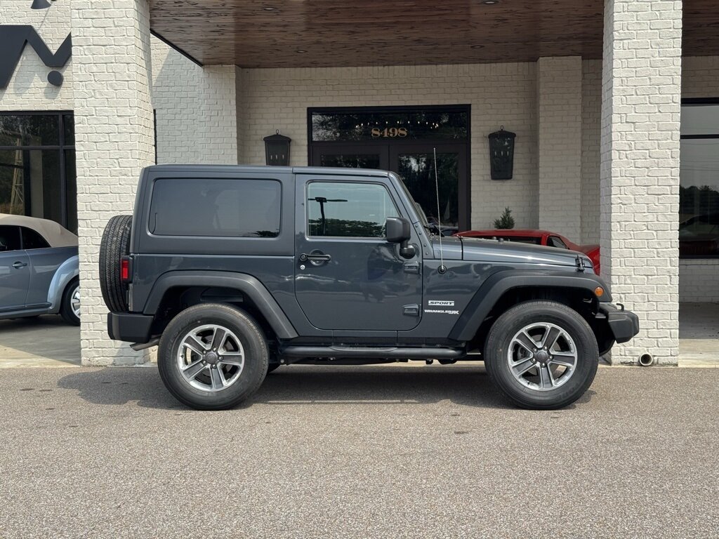 2018 Jeep Wrangler Sport S photo 14