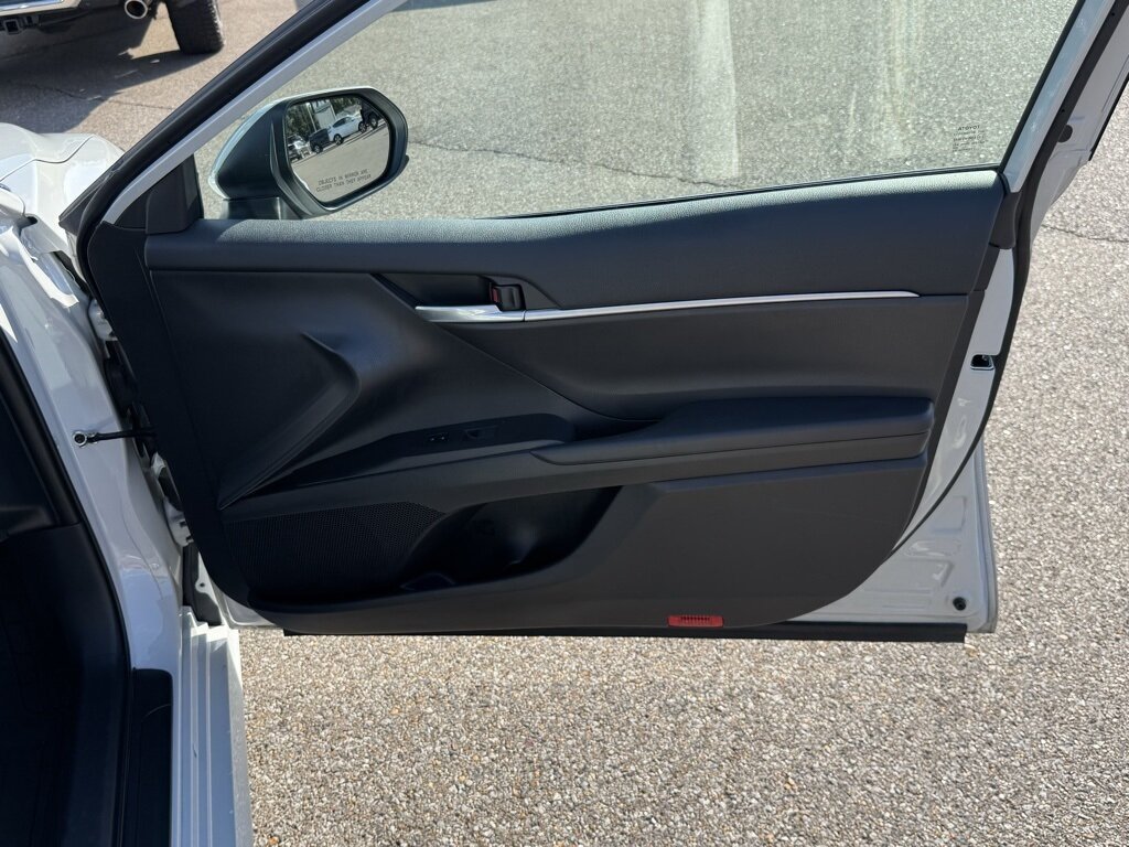 2023 Toyota Camry LE - Photo 42 - Martin, TN 38237