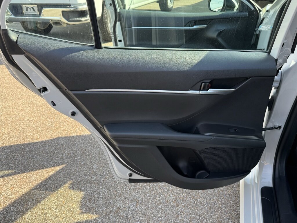 2023 Toyota Camry LE - Photo 36 - Martin, TN 38237