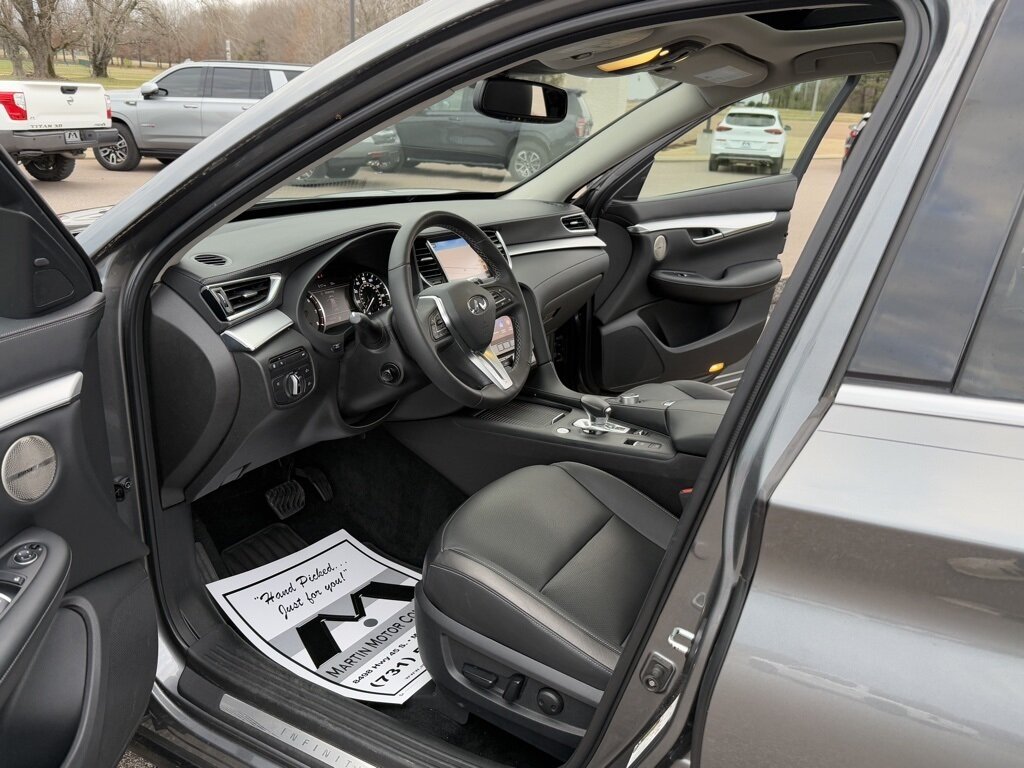 2019 INFINITI QX50 ESSENTIAL   - Photo 17 - Martin, TN 38237